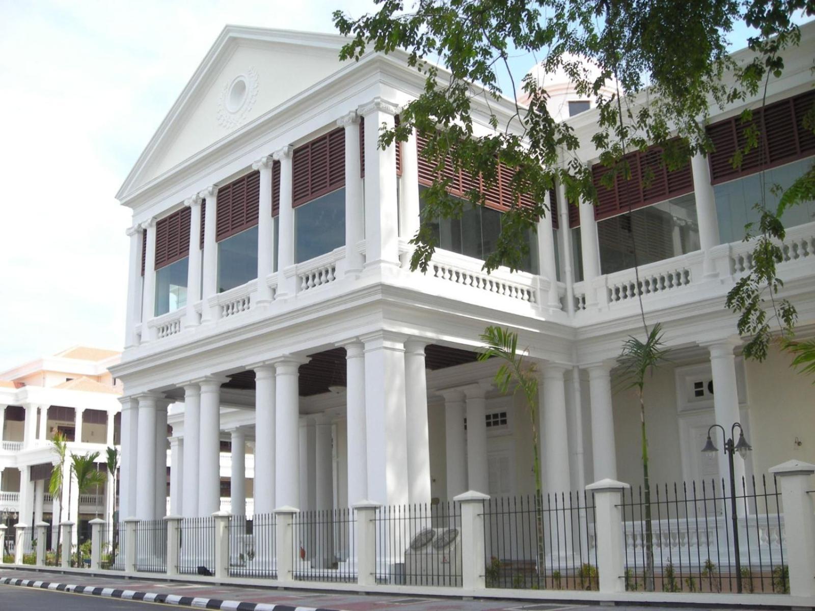 The Georgetown Green Gates ภายนอก รูปภาพ
